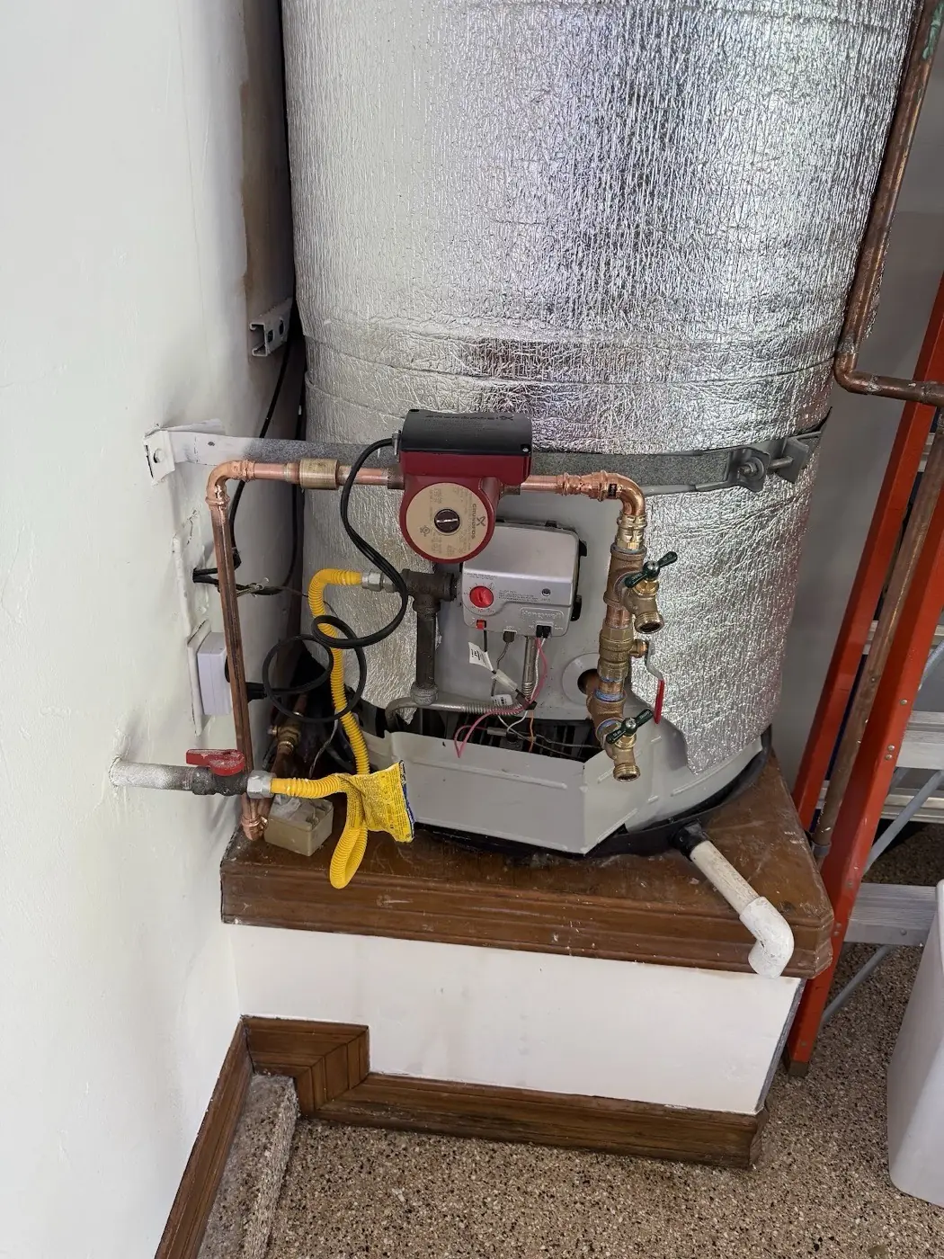 Tankless Water Heaters in South Orange County, Worth It or Not